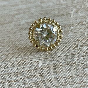 Solid yellow gold 14k earring